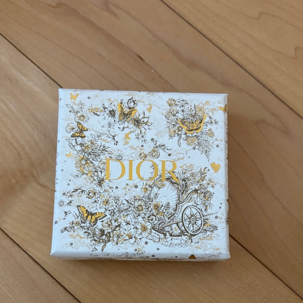 Dior jewelry White Box with Gold Floral Design
